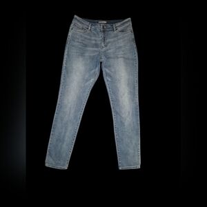 Garnet Hill Organic Cotton Woman  Jeans Size 31